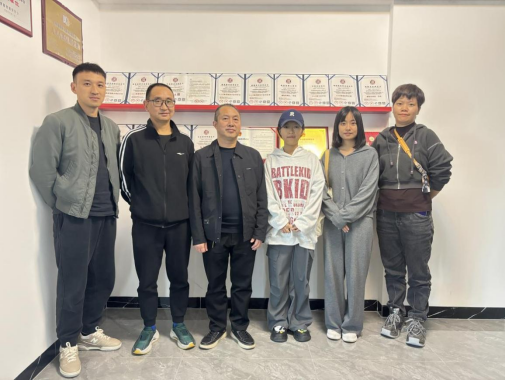 我系到企业检查2022级学生实习情况